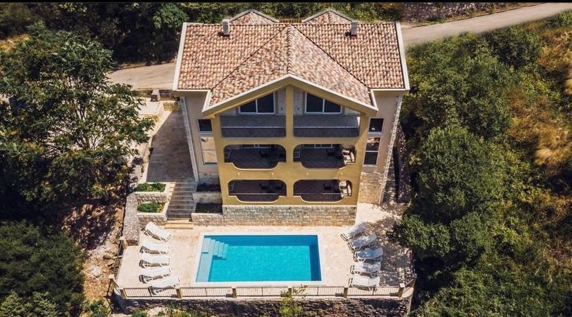 Apartments Casa Bella Cattaro Esterno foto